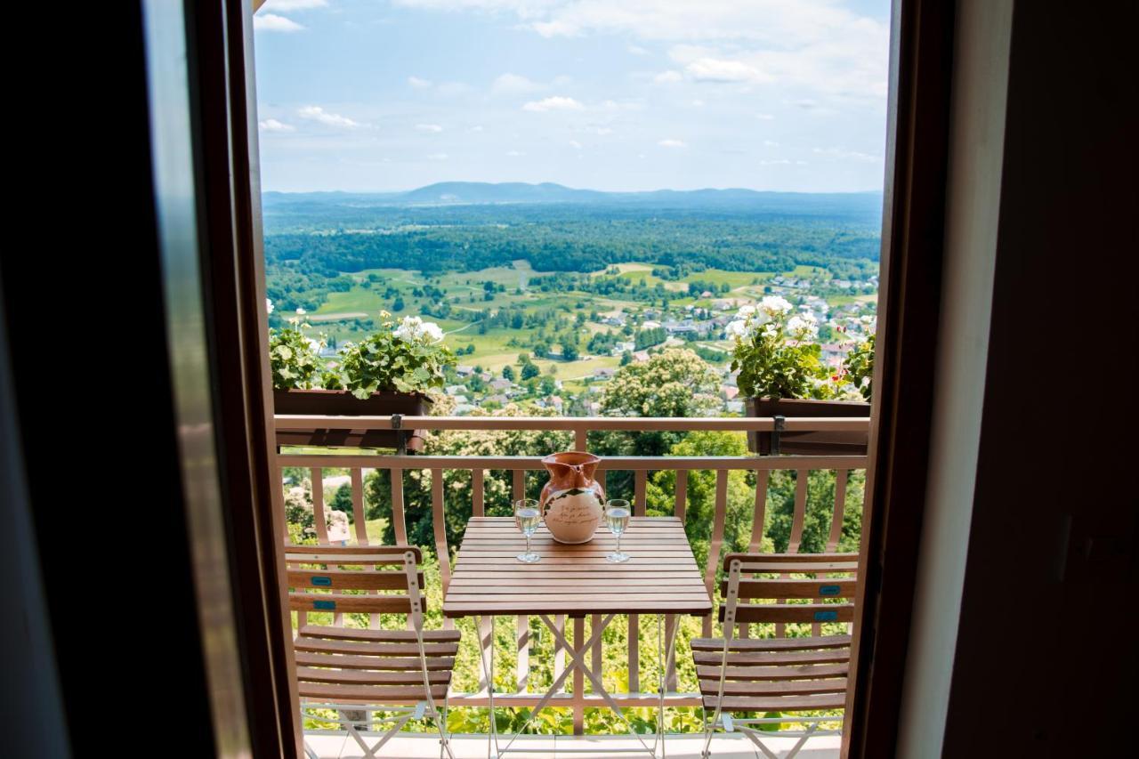 Zidanica-Vineyard Cottage Jakse Semic Luaran gambar