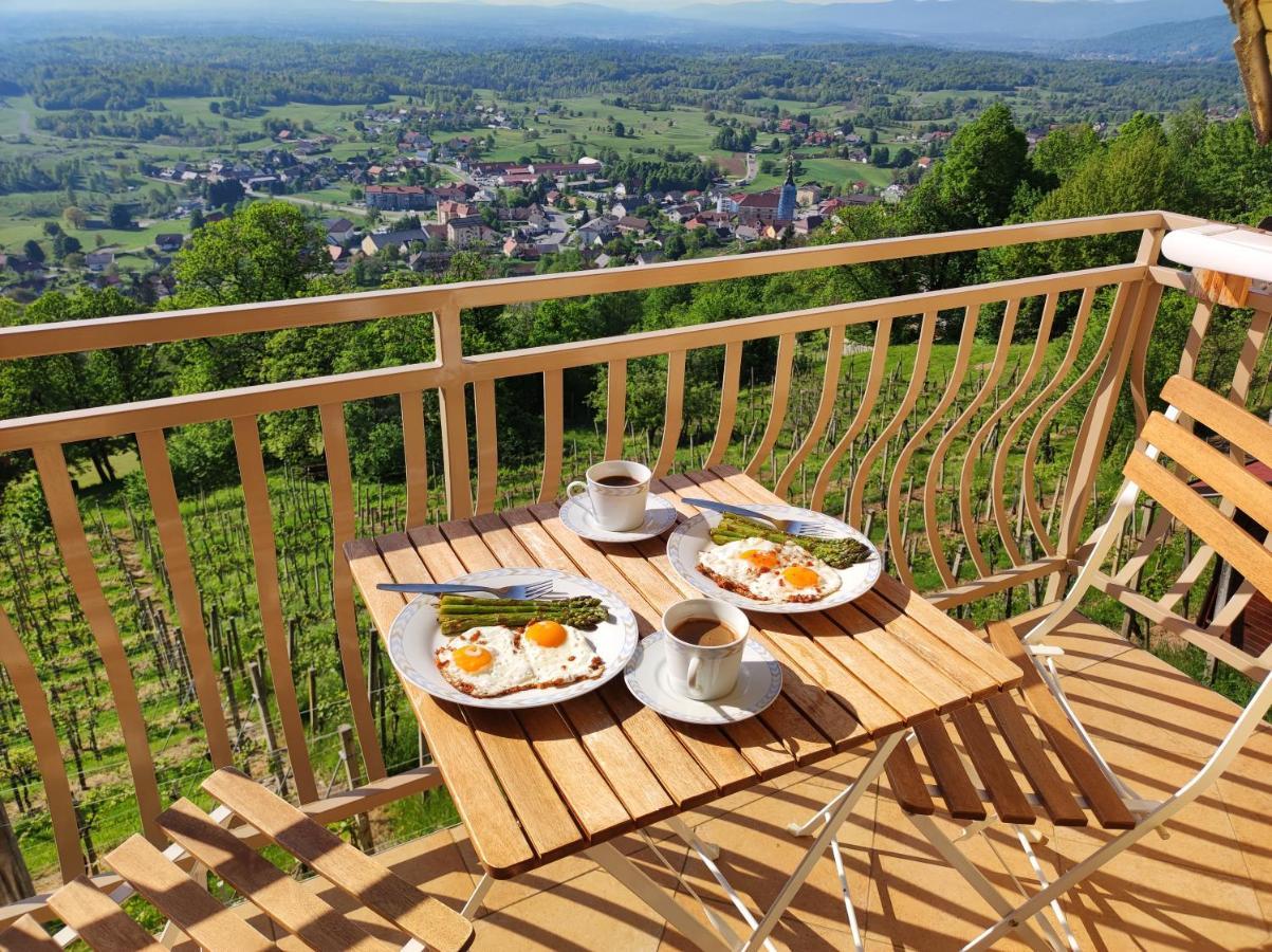 Zidanica-Vineyard Cottage Jakse Semic Luaran gambar
